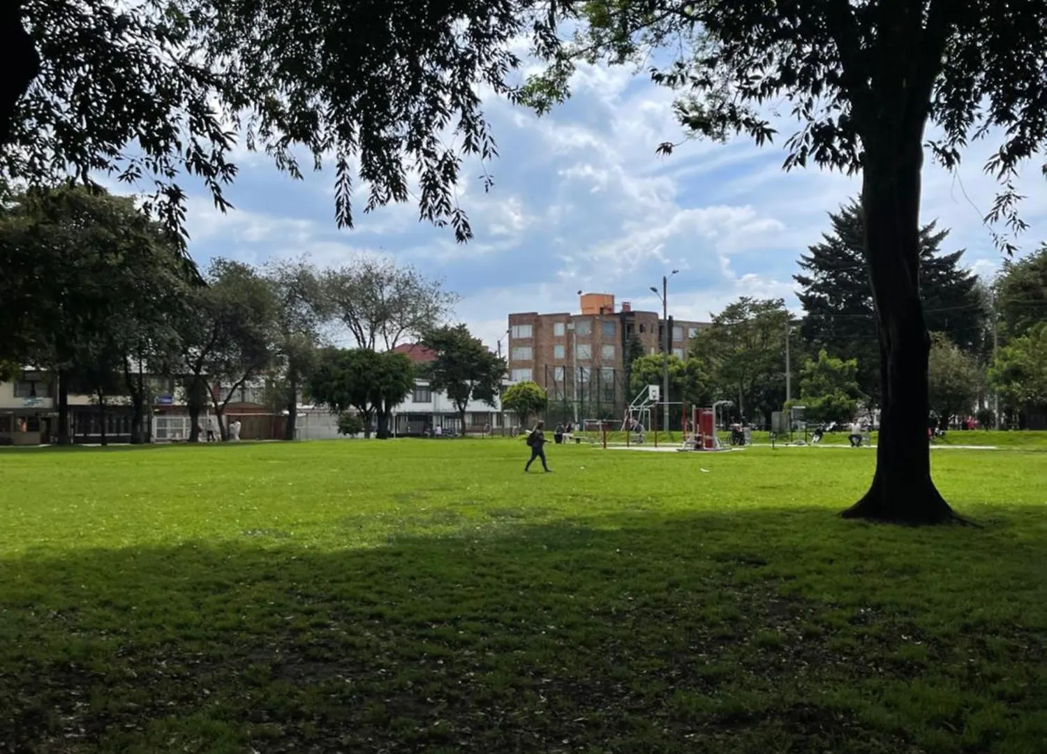 Aparta Estudio Cerca Al Aeropuerto Bogotá